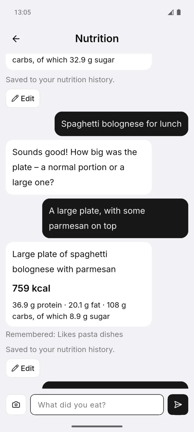 Nutrition chat: the AI asks how big the plate was and then estimates the meal